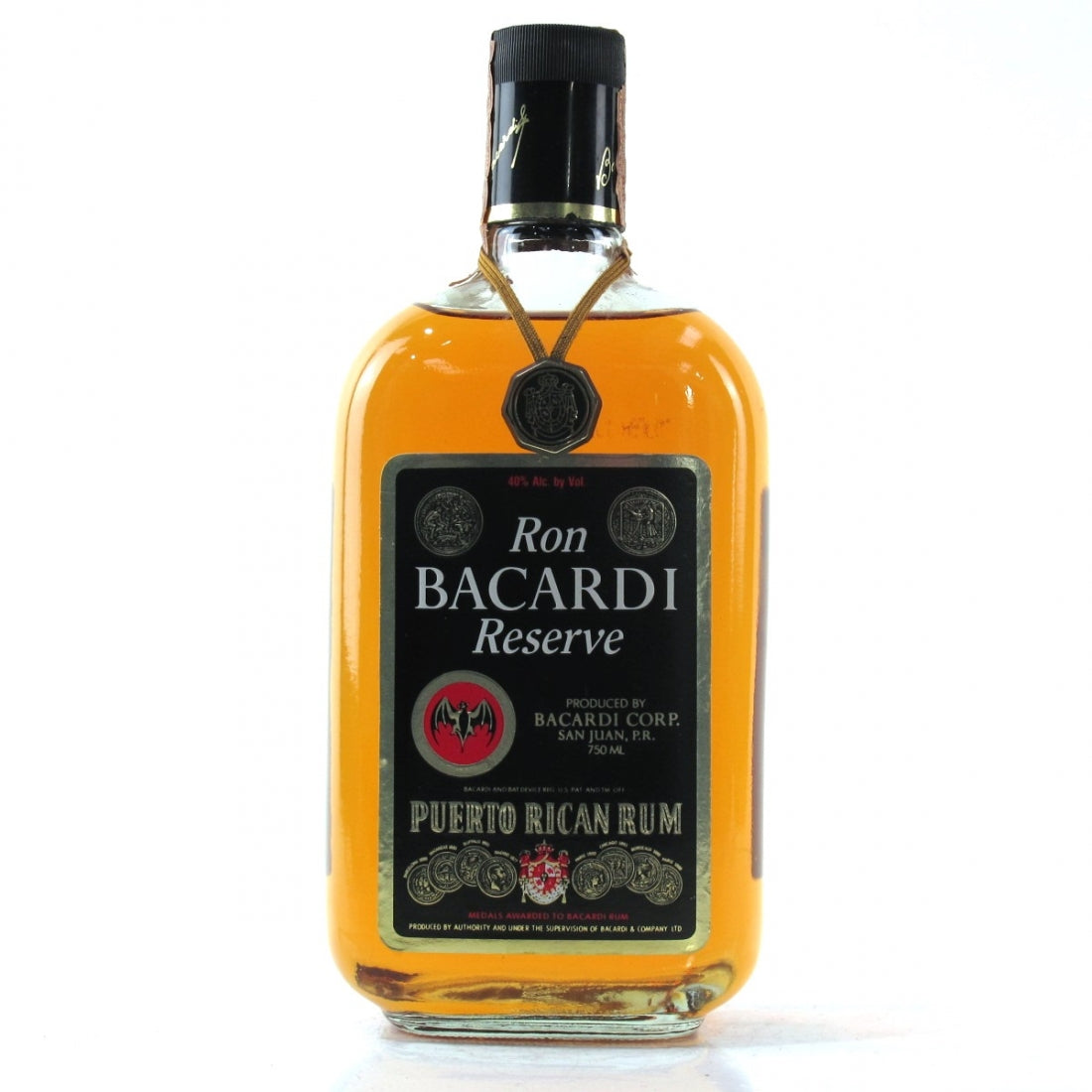 bah>Bacardi Reserve Rum, 1 litre